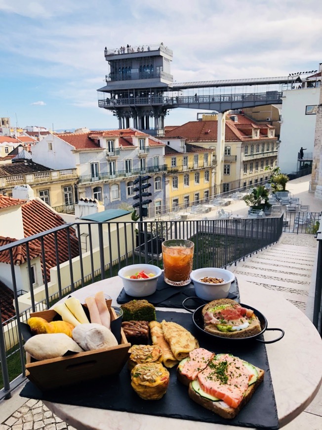 Place Topo Chiado