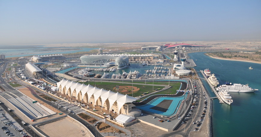 Lugar Yas Marina Circuit