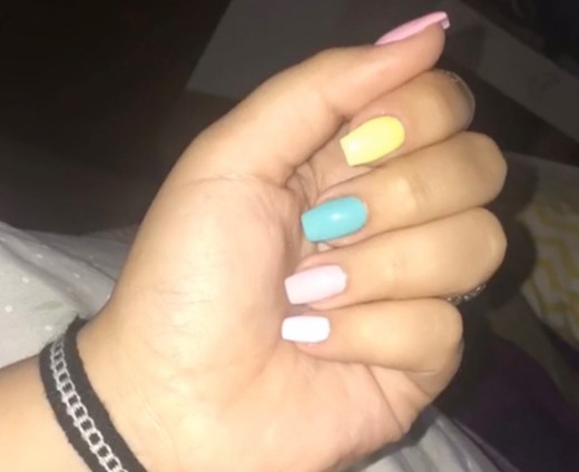 Multi color nails