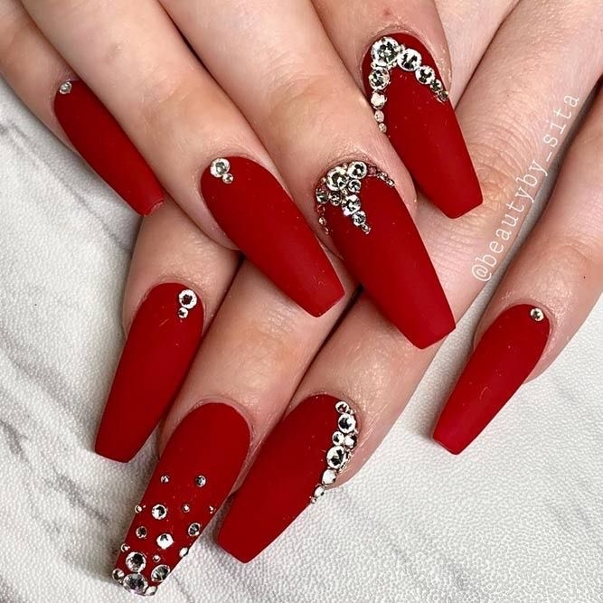 Social Red Nails