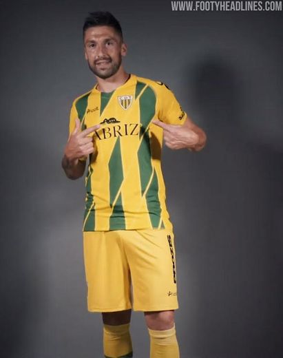 Tondela shirt