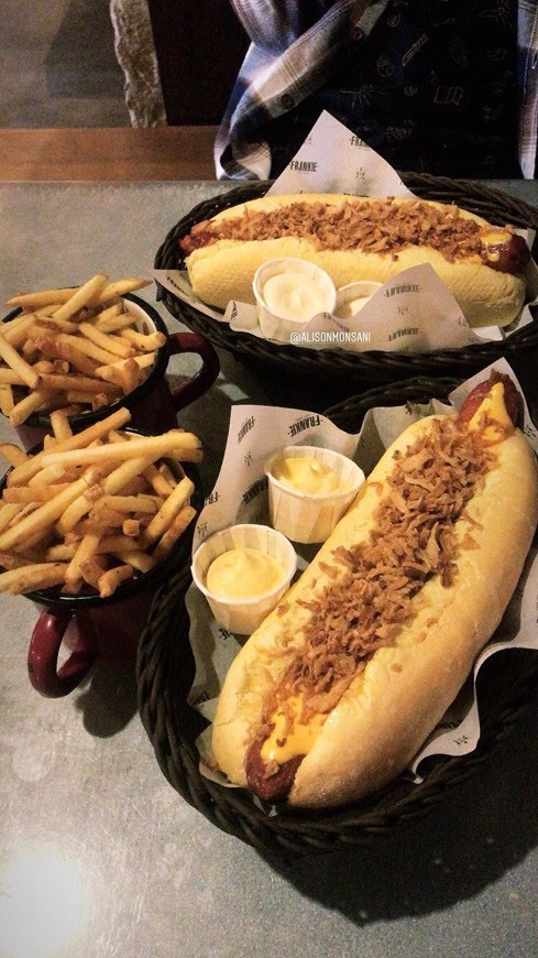 Restaurantes Frankie Hot Dogs