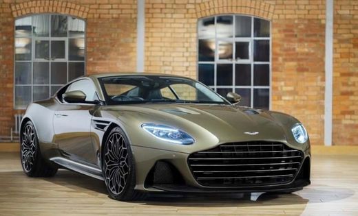 Aston Martin DBS Superleggera 