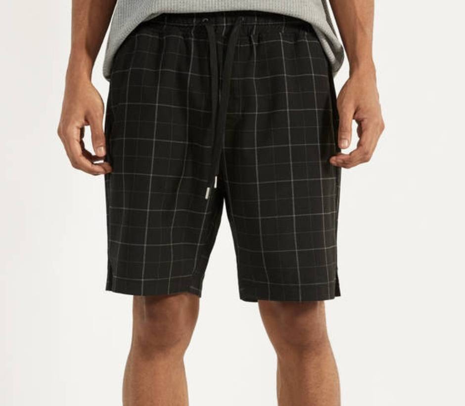 Moda Calções bermuda jogger

 