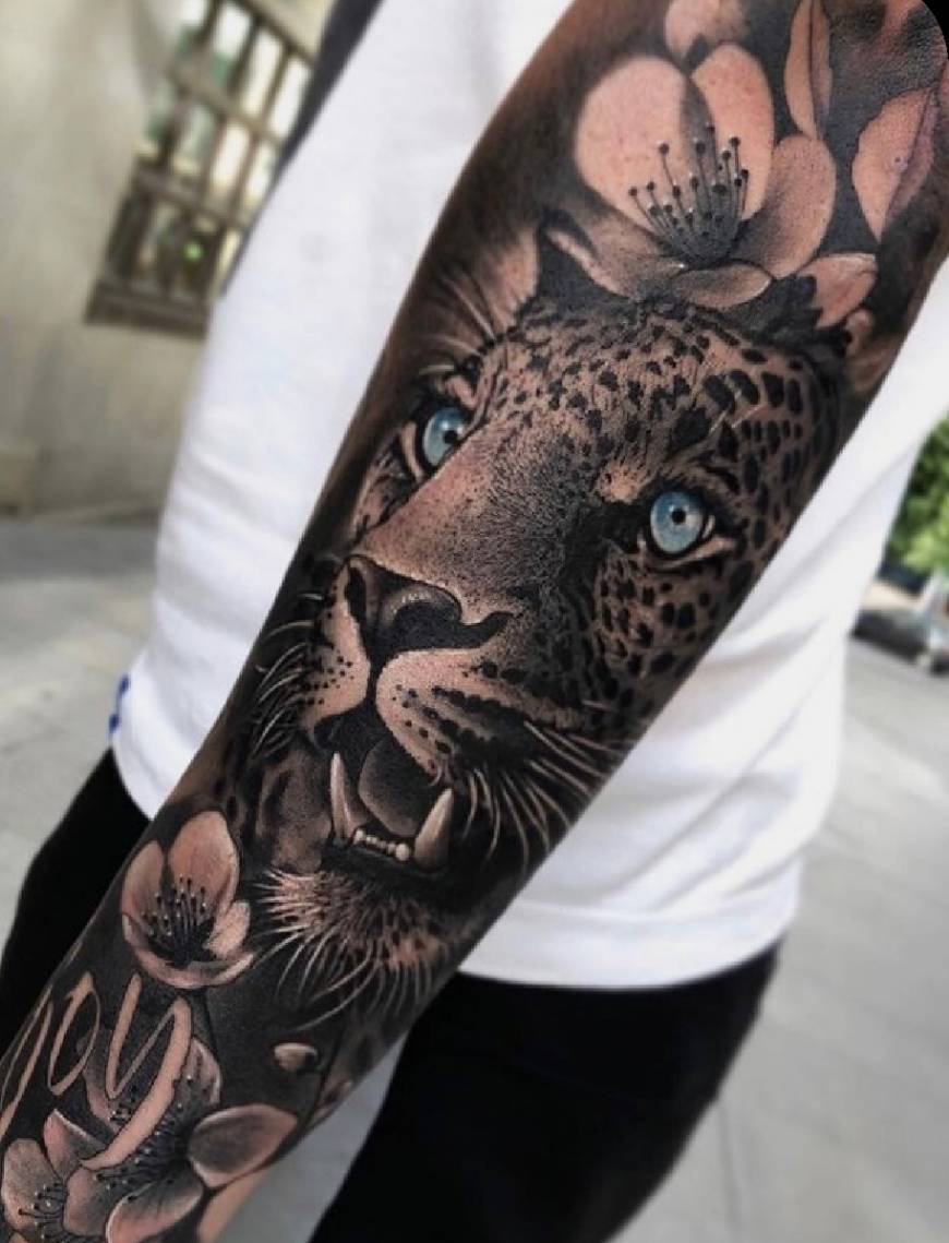 Fashion Tiger tattoo