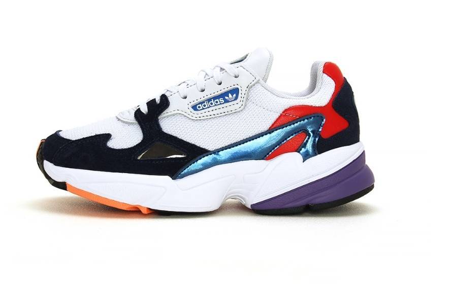 Fashion ADIDAS FALCON W "CRYSTAL WHITE / COLLEGIATE NAVY"

