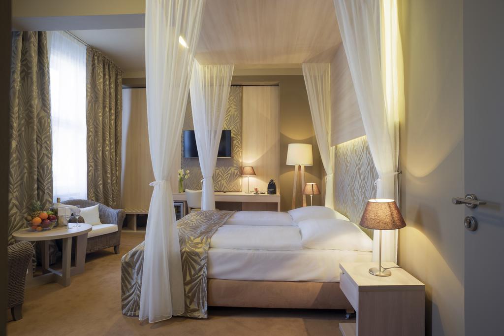 Place Hotel Kampa Garden