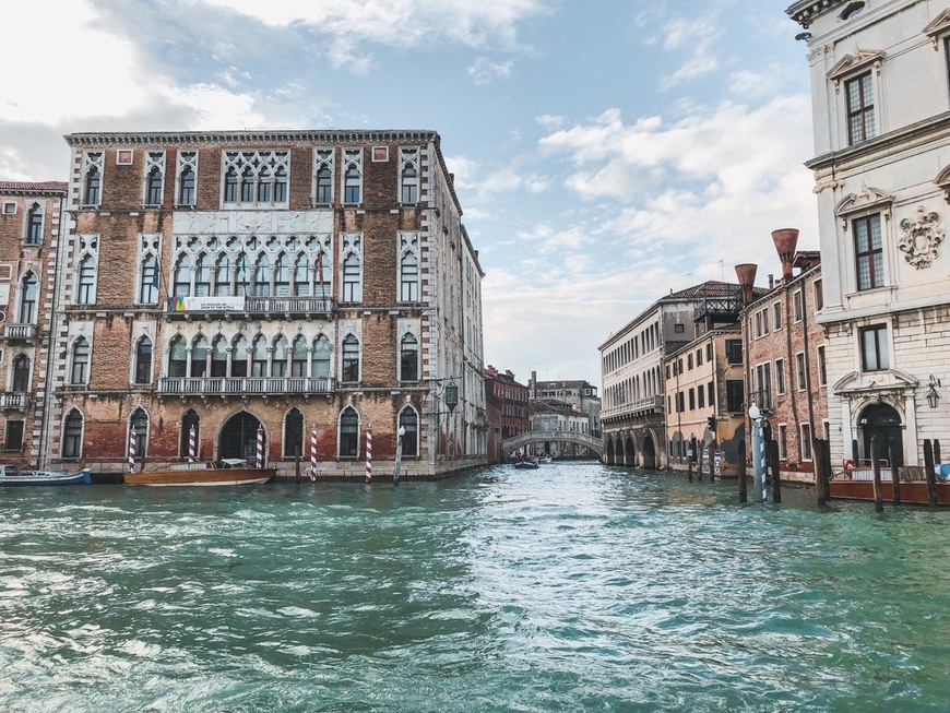 Lugar Gran Canal de Venecia