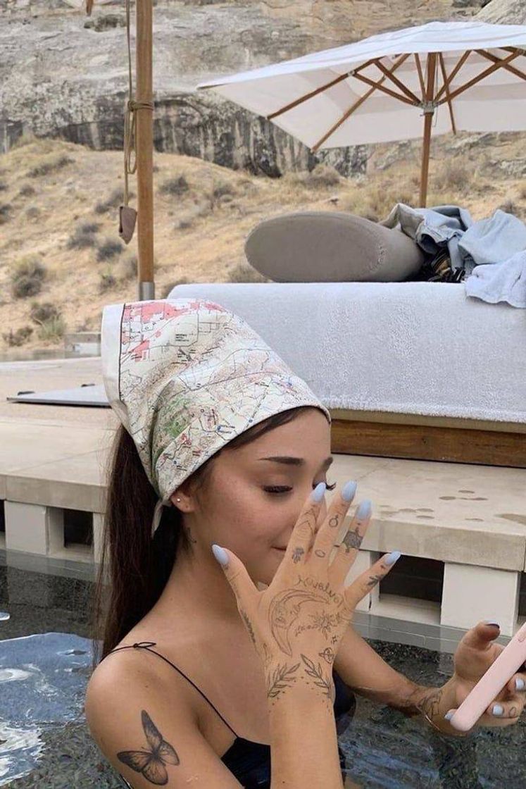 Moda Tattoos ariana grande