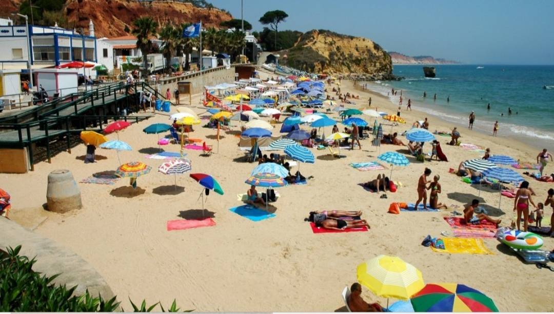 Place Praia dos Olhos de Água