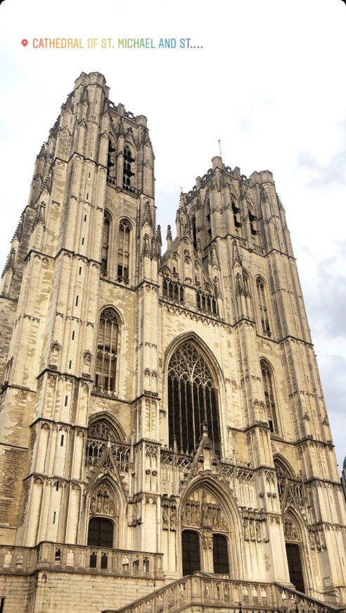 Lugar Catedral de San Miguel y Santa Gúdula de Bruselas