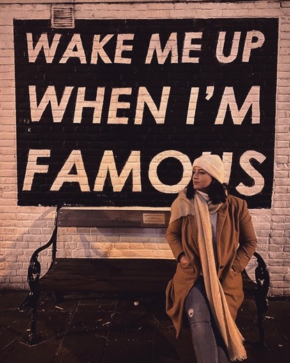 WAKE ME UP WHEN I'M FAMOUS Bench