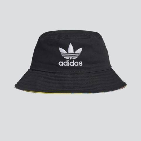 Social Adidas chapéu