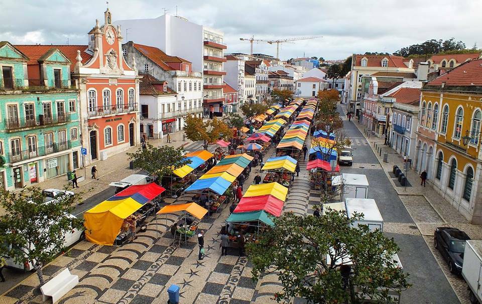 Lugar Praça da Fruta