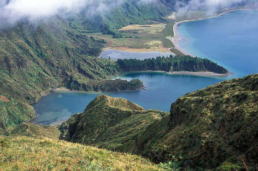 Place Lagoa do Fogo