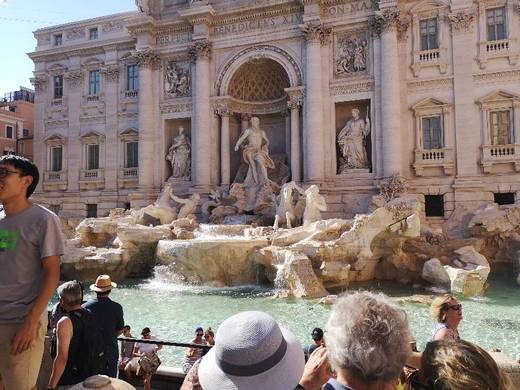 Fontana di Trevi