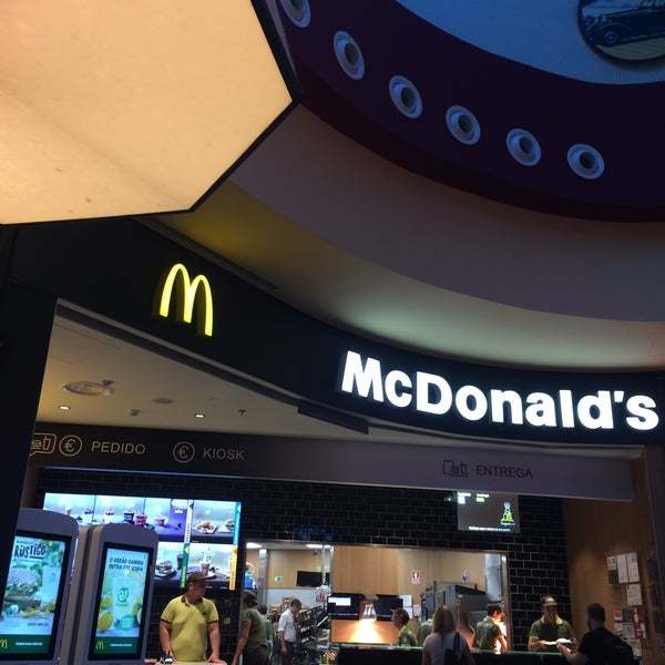 Restaurantes McDonald's Serra Shoping