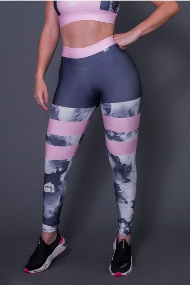 Moda 
CALÇA LEGGING CLOUDY 




