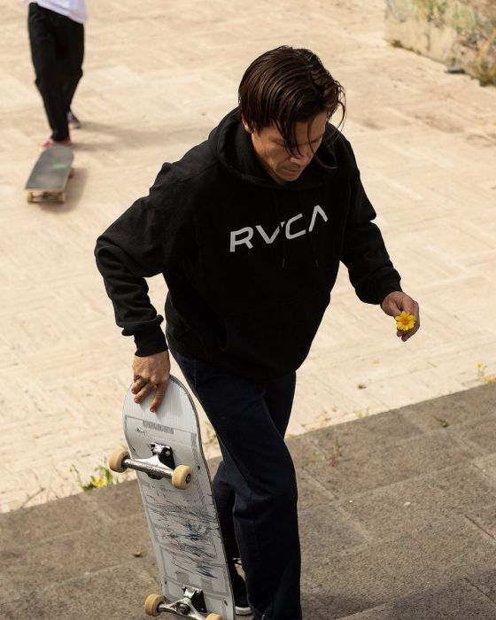 Products SWEAT CAPUZ RVCA BIG RVCA RCY BLACK