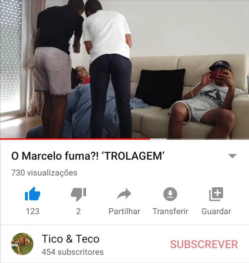 O MARCELO FUMA?!