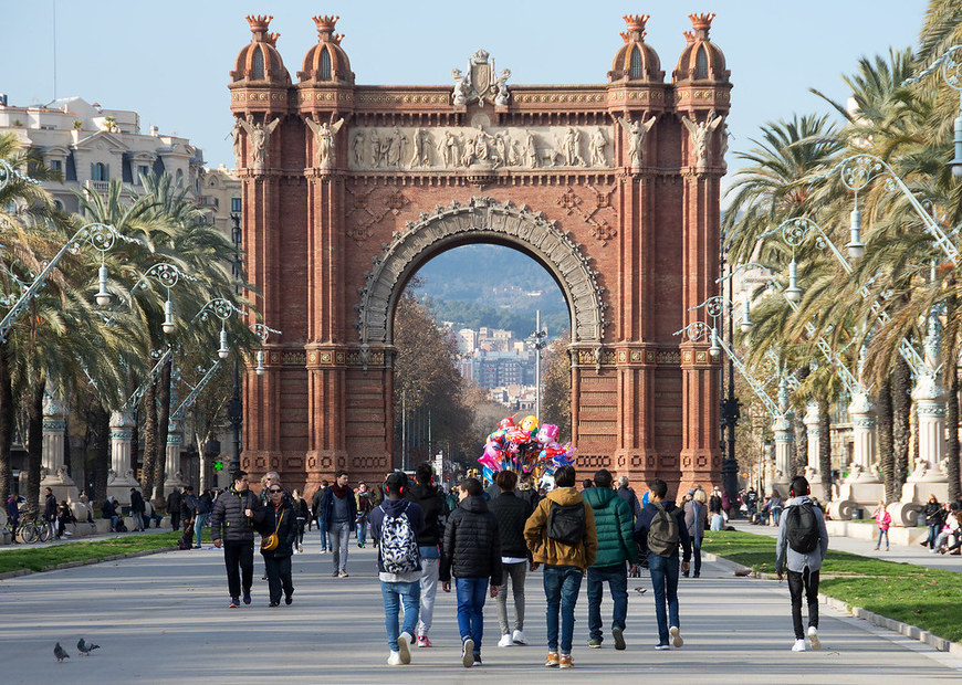 Place Arc de Triomf