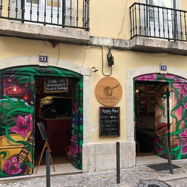 Restaurantes A Tasquinha Canto do Fado