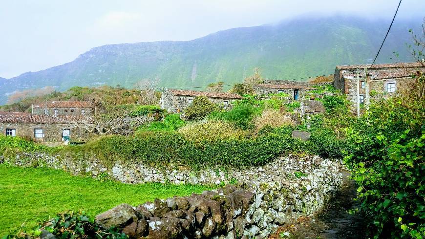 Place Aldeia da Cuada - Turismo de Aldeia