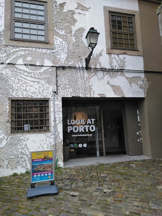 Place Look at Porto