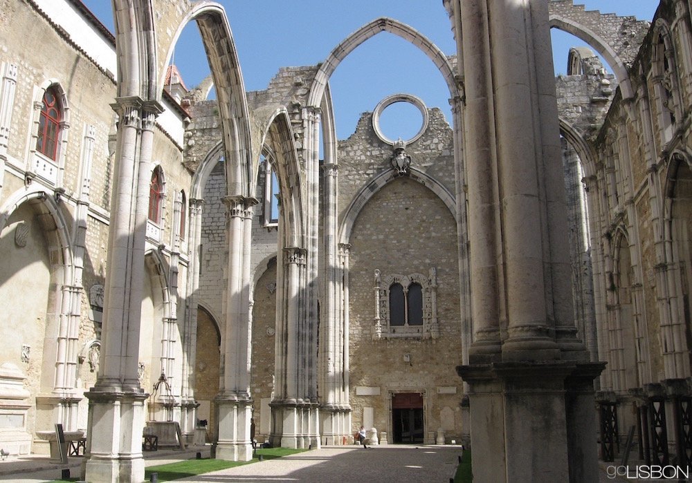 Place Convento do Carmo