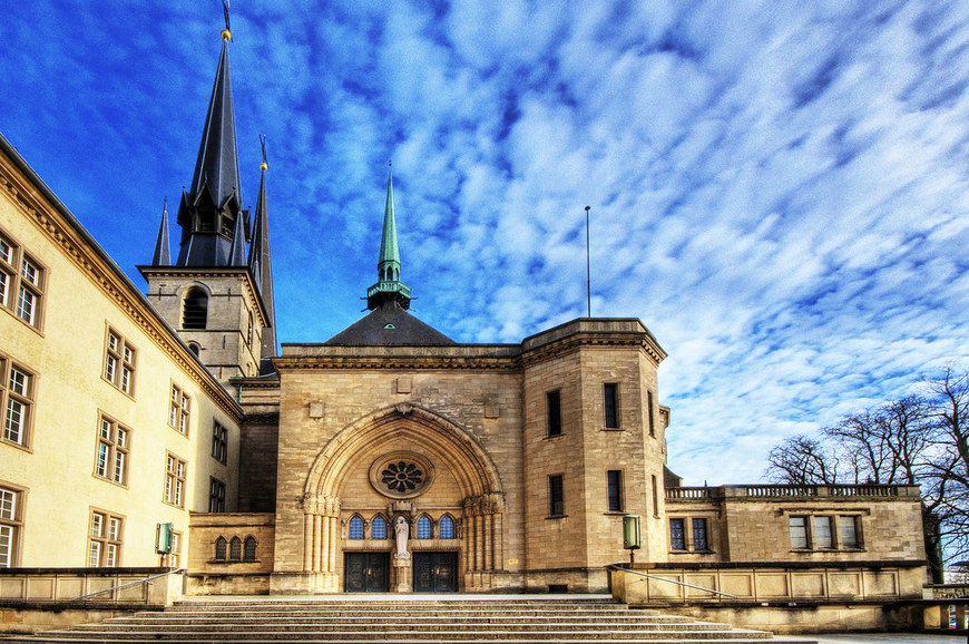 Place Catedral de Notre-Dame de Luxemburgo