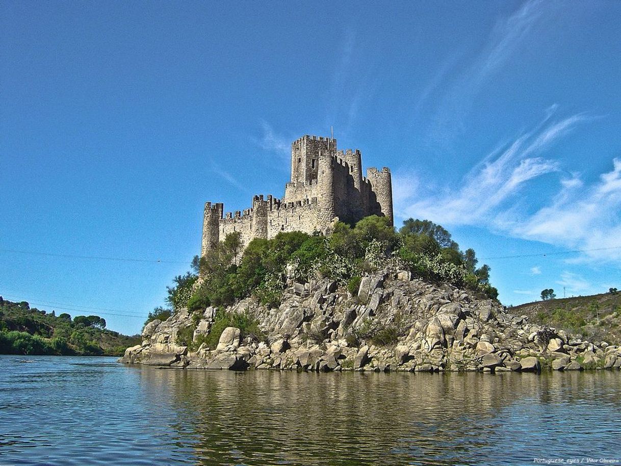 Place Castelo de Almourol