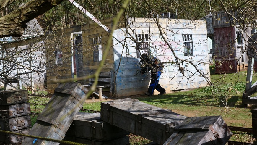 Lugares Megacampo - Paintball & Adventure Park