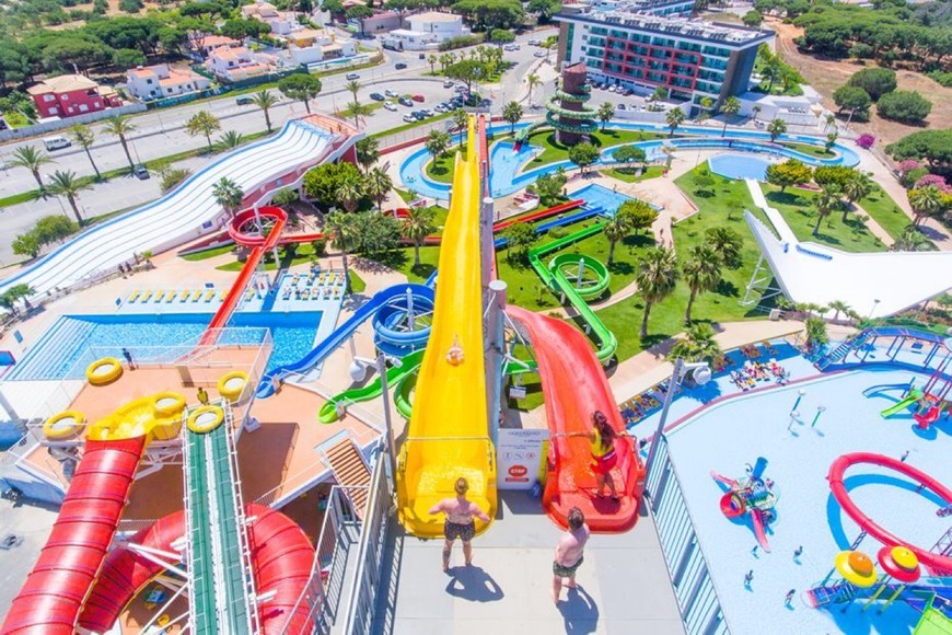 Lugar Aquashow Park - Water Park