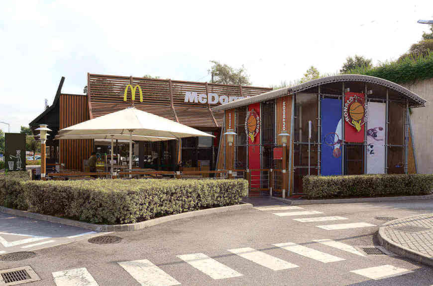 Restaurants McDonald's Guimarães Drive