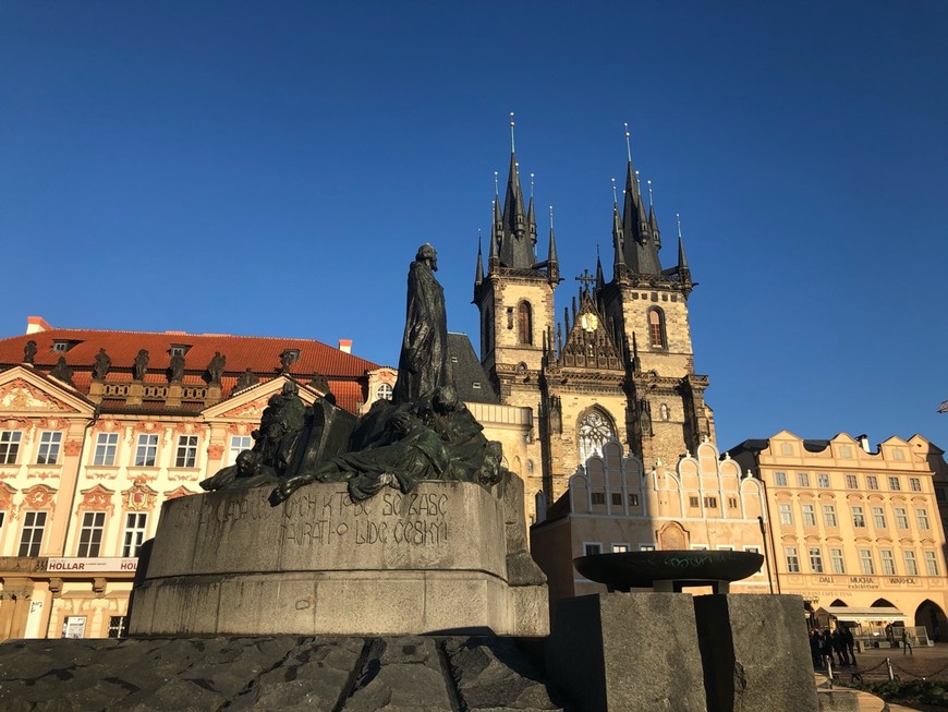 Place Jan Hus monument