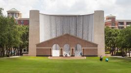 Lugar Gerald D. Hines Waterwall Park