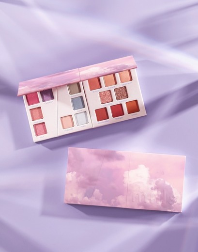 16 WISHES EYESHADOW PALETTE