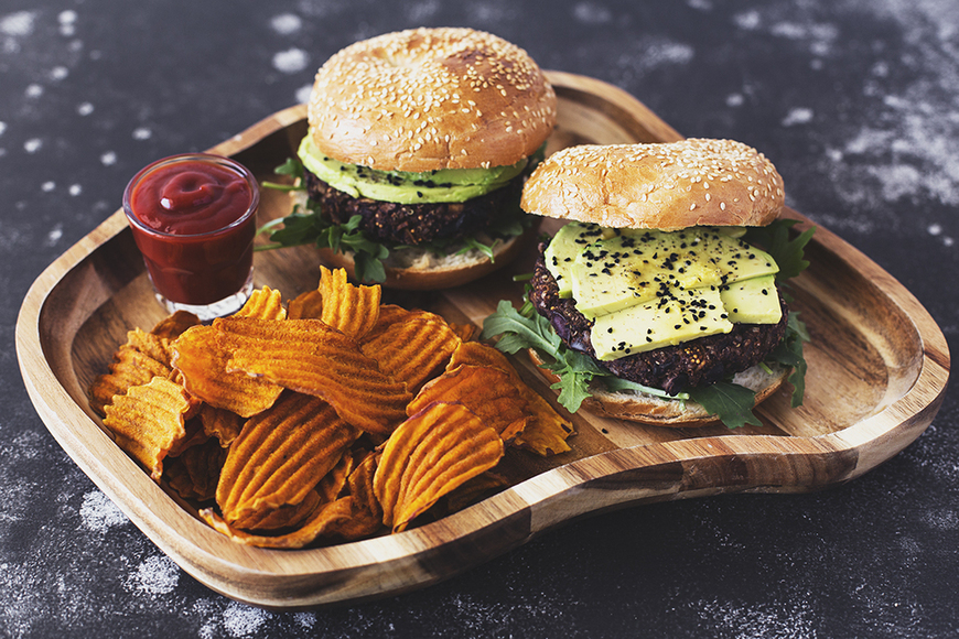 Fashion Hamburguer feijão preto e cogumelos