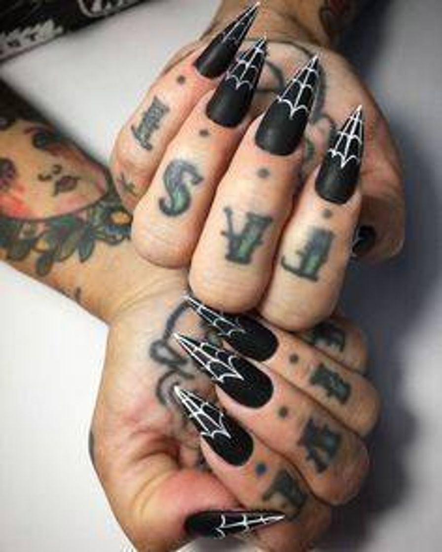 Fashion Spider Nails