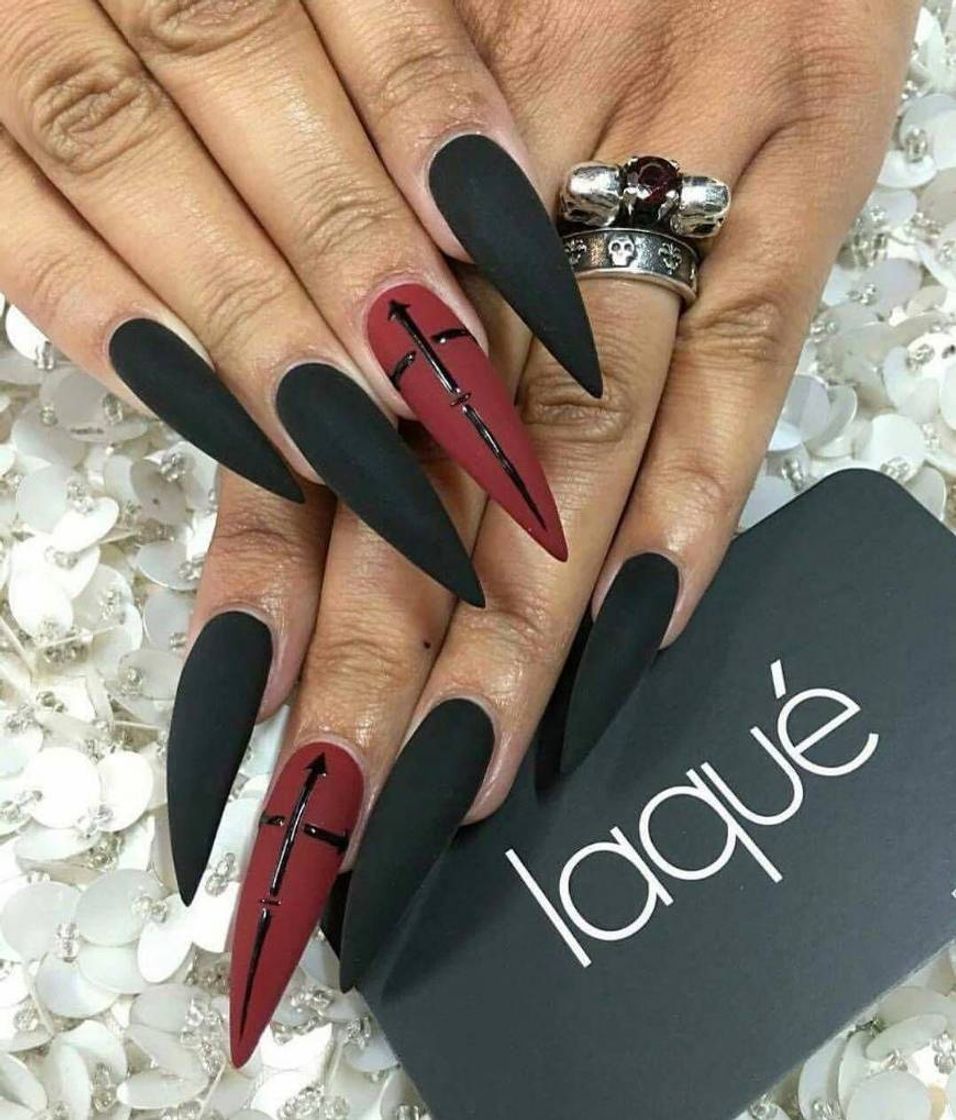 Fashion Vampire nails 