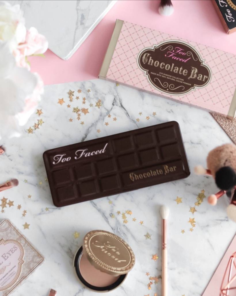 Belleza Chocolate Bar Paleta de sombras de ojos, de Too Faced