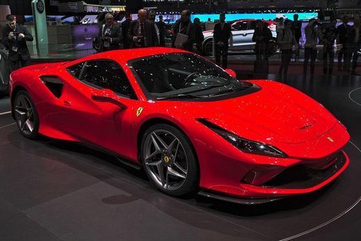Social Ferrari F8