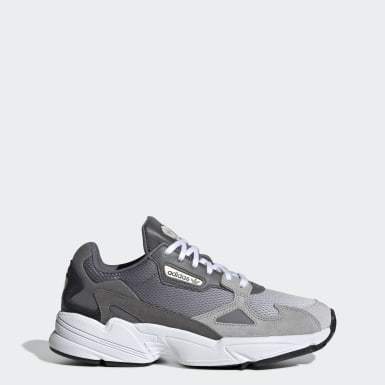 Social Adidas falcon cinzentas
