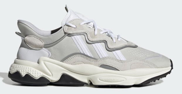 Social Adidas ozweego 