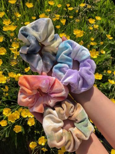 Scrunchies 