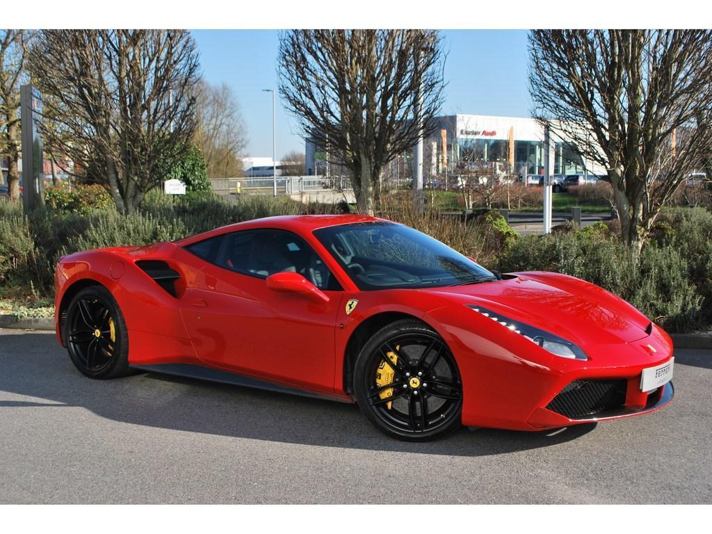 Moda Ferrari 488 GTB