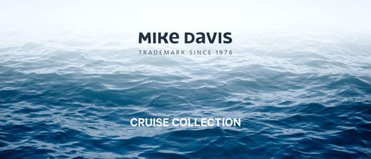 Mike Davis - Classe e Distinção, S.A.