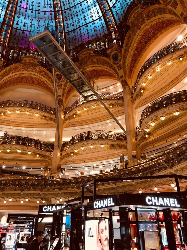 Place Galeries Lafayette Haussmann