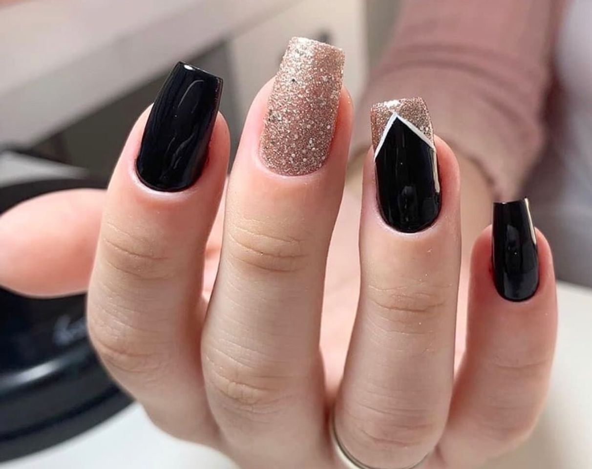 Fashion nails