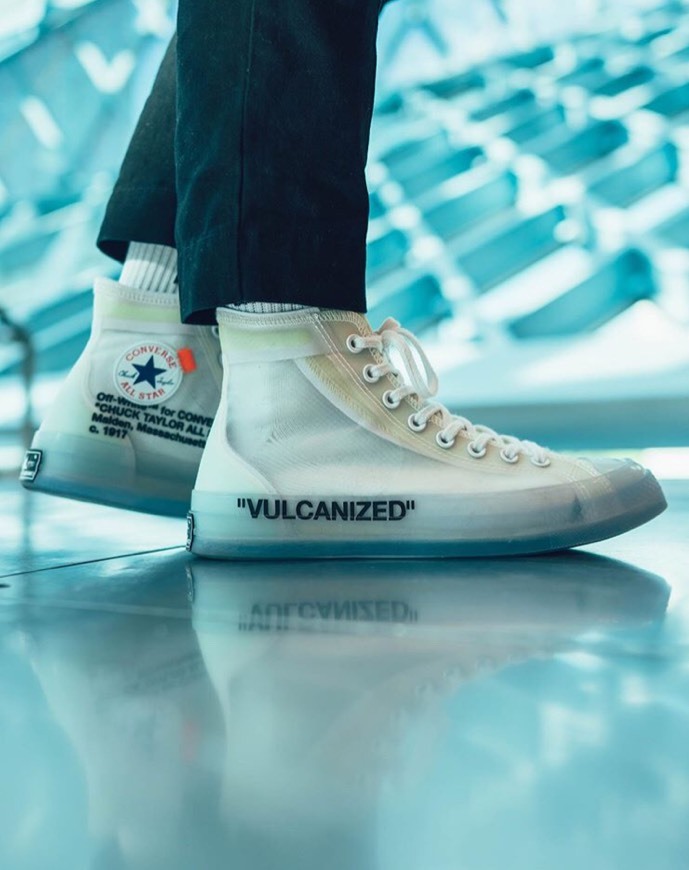 Product CONVERSE x OFF WHITE    CHUCK 70